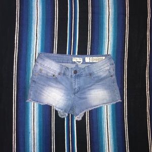 Indigo Rein jean shorts size 5